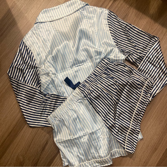 BB DAKOTA| Satin Notch Collar PJ Set| Blue&White Striped|  NWT (A030,A031) - Picture 5 of 11
